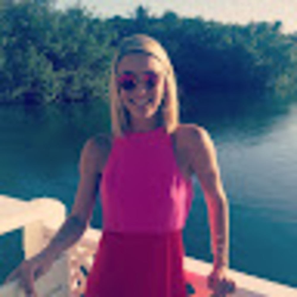 Meet your Posher, Ashley